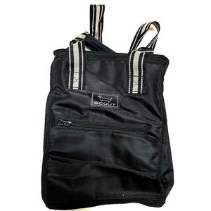 Scout by Bungalow. Soft Cooler. Insulated 2 Carrying straps.